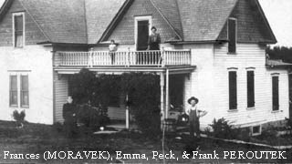 Frances (MORAVEK) PEROUTEK, Emma, Peck & Frank PEROUTEK, Esbon, Jewell Co. KS